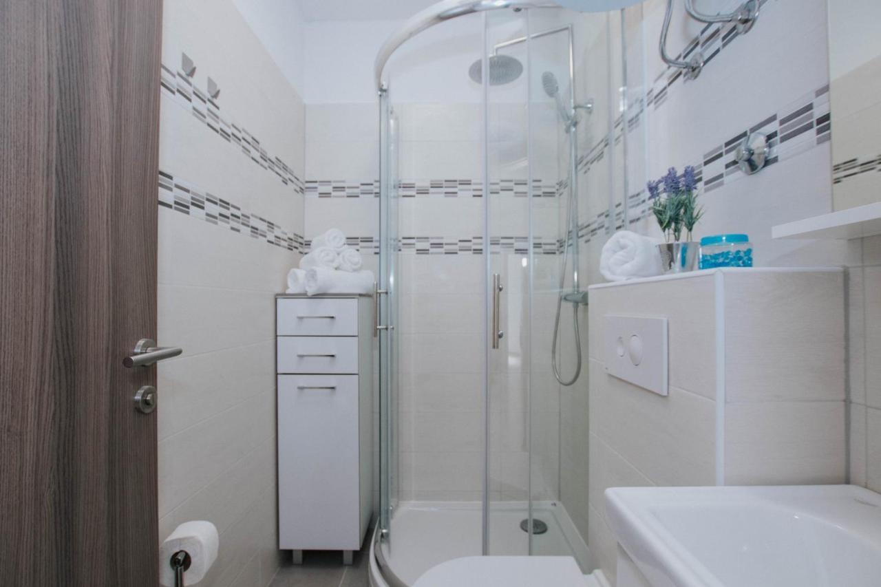 Blaise Apartment Trogir Bagian luar foto