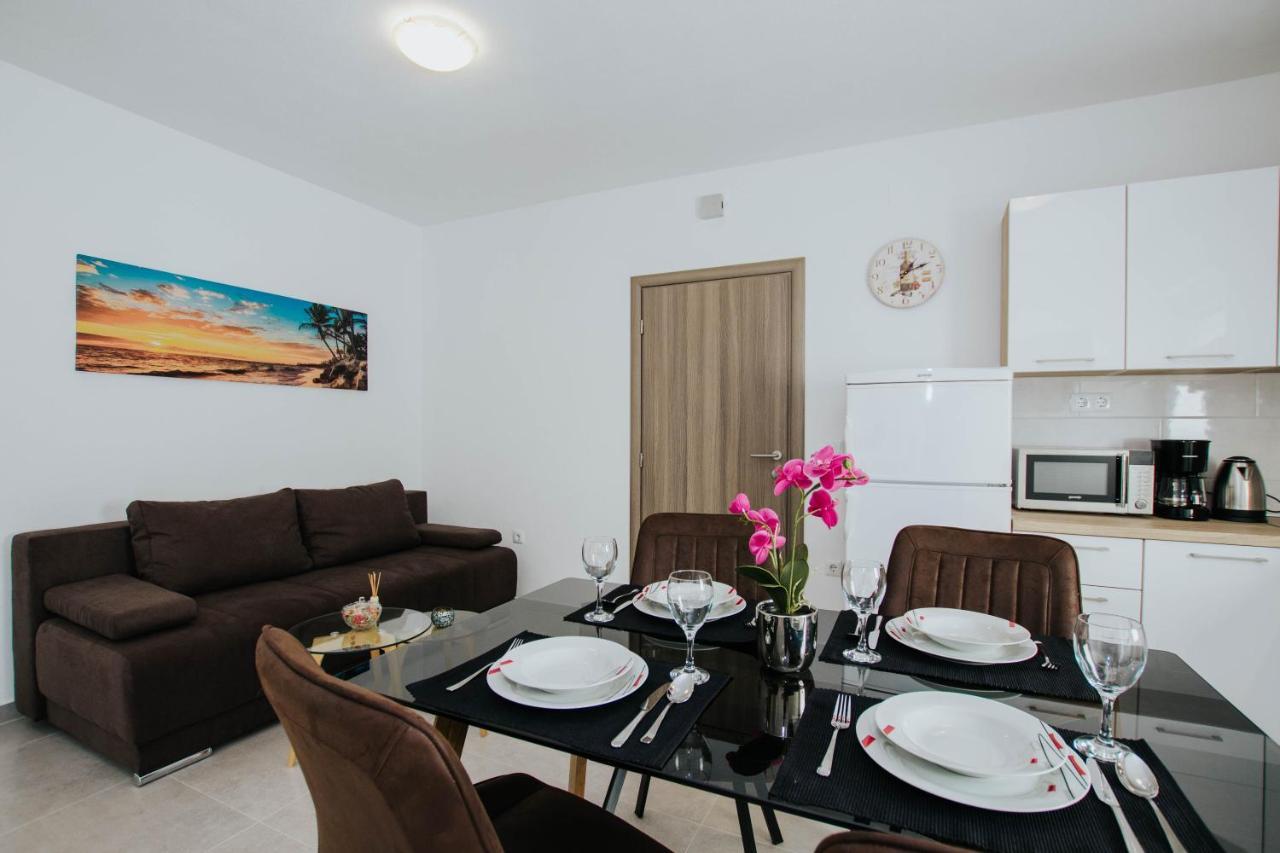 Blaise Apartment Trogir Bagian luar foto