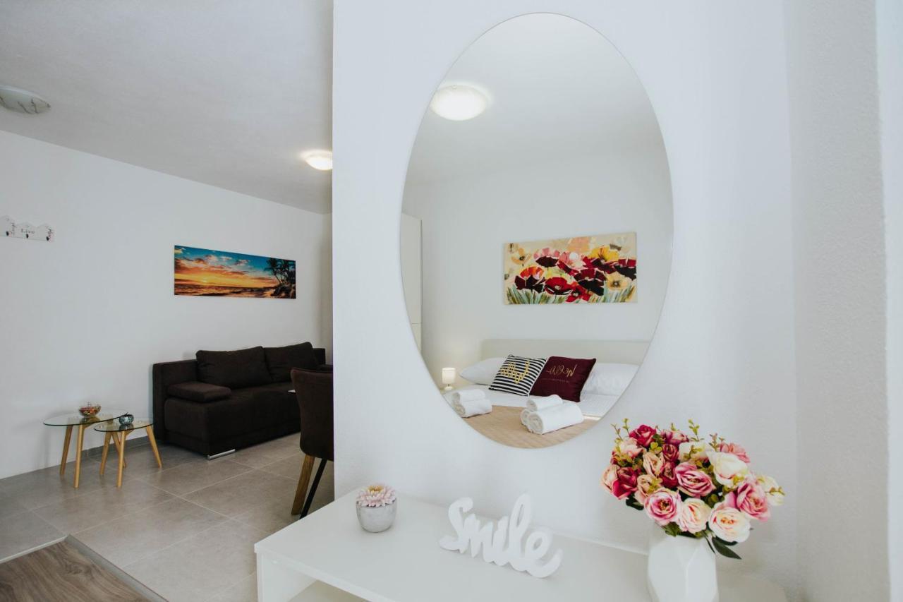 Blaise Apartment Trogir Bagian luar foto