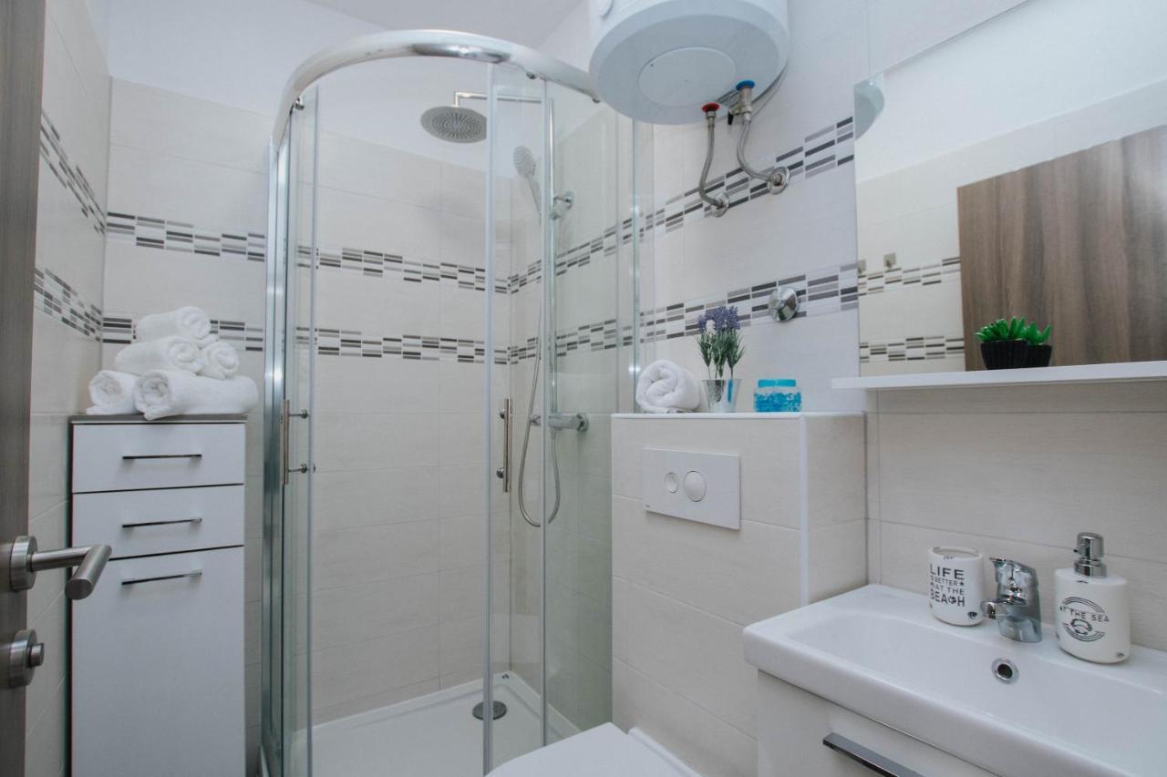 Blaise Apartment Trogir Bagian luar foto