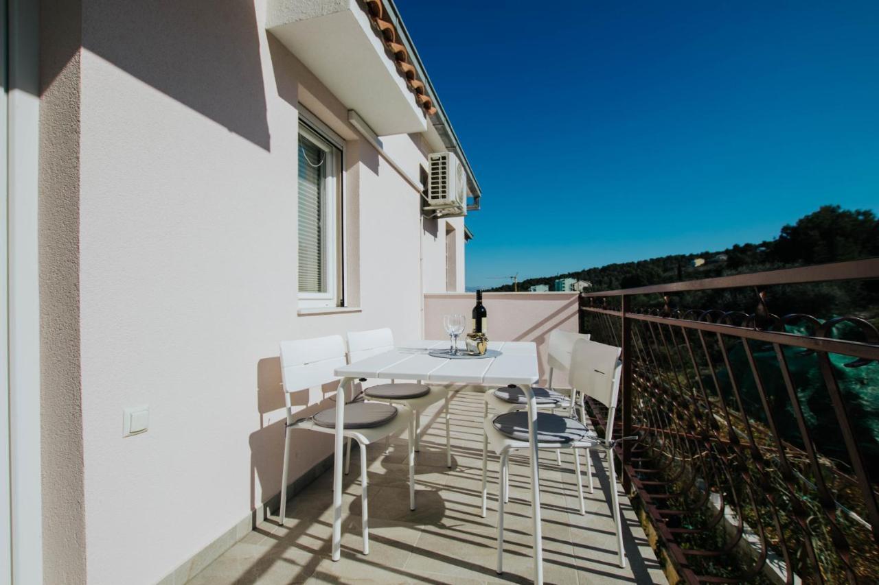 Blaise Apartment Trogir Bagian luar foto