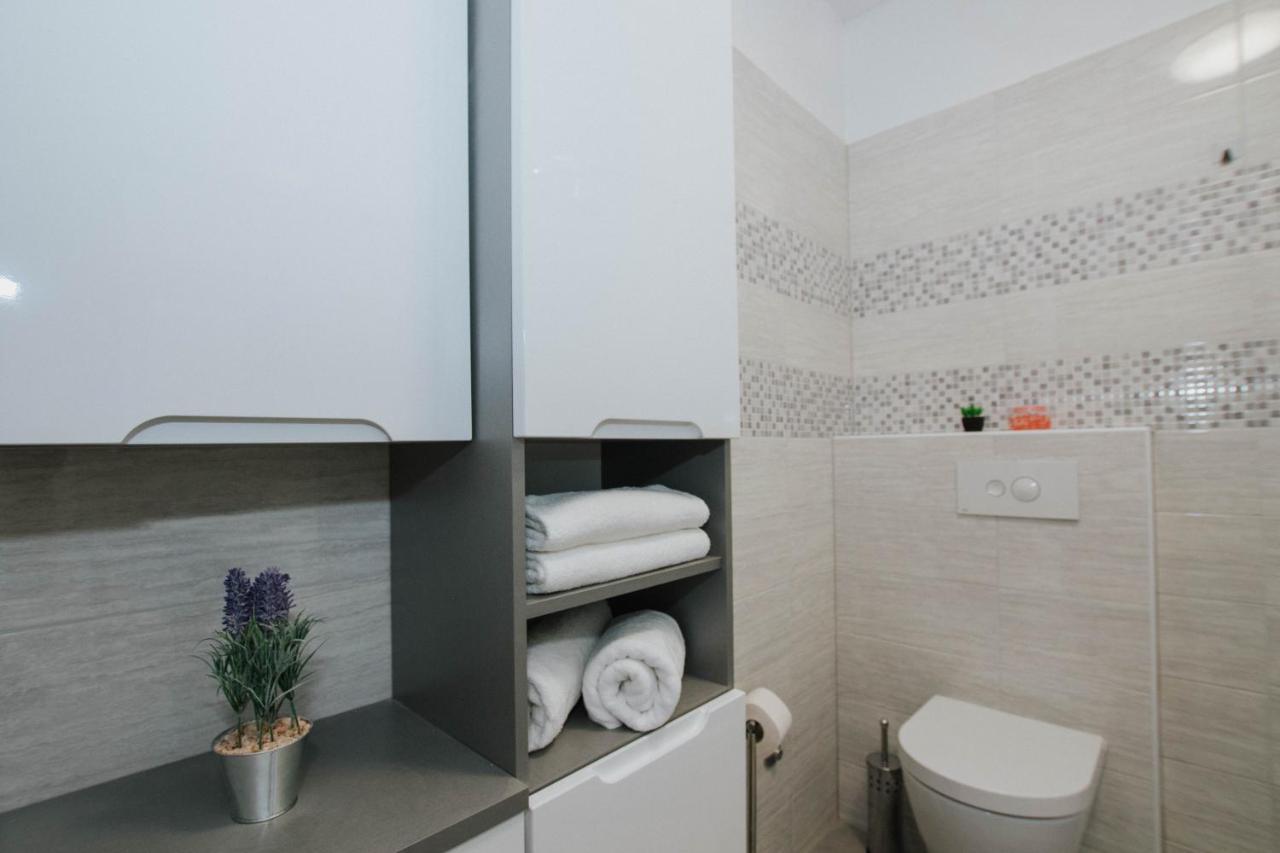 Blaise Apartment Trogir Bagian luar foto