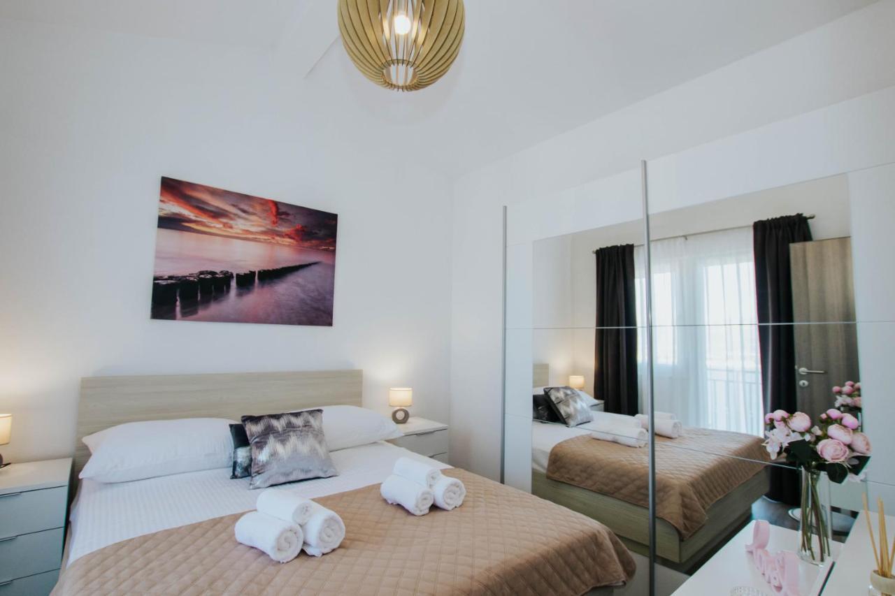 Blaise Apartment Trogir Bagian luar foto