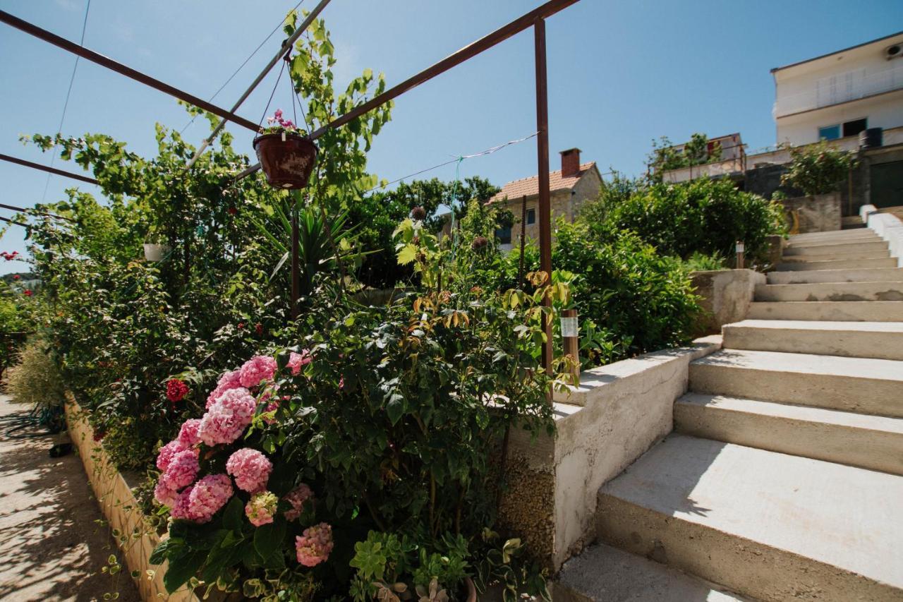 Blaise Apartment Trogir Bagian luar foto